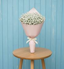 Букет цветов из:  Гипсофила в Батецком