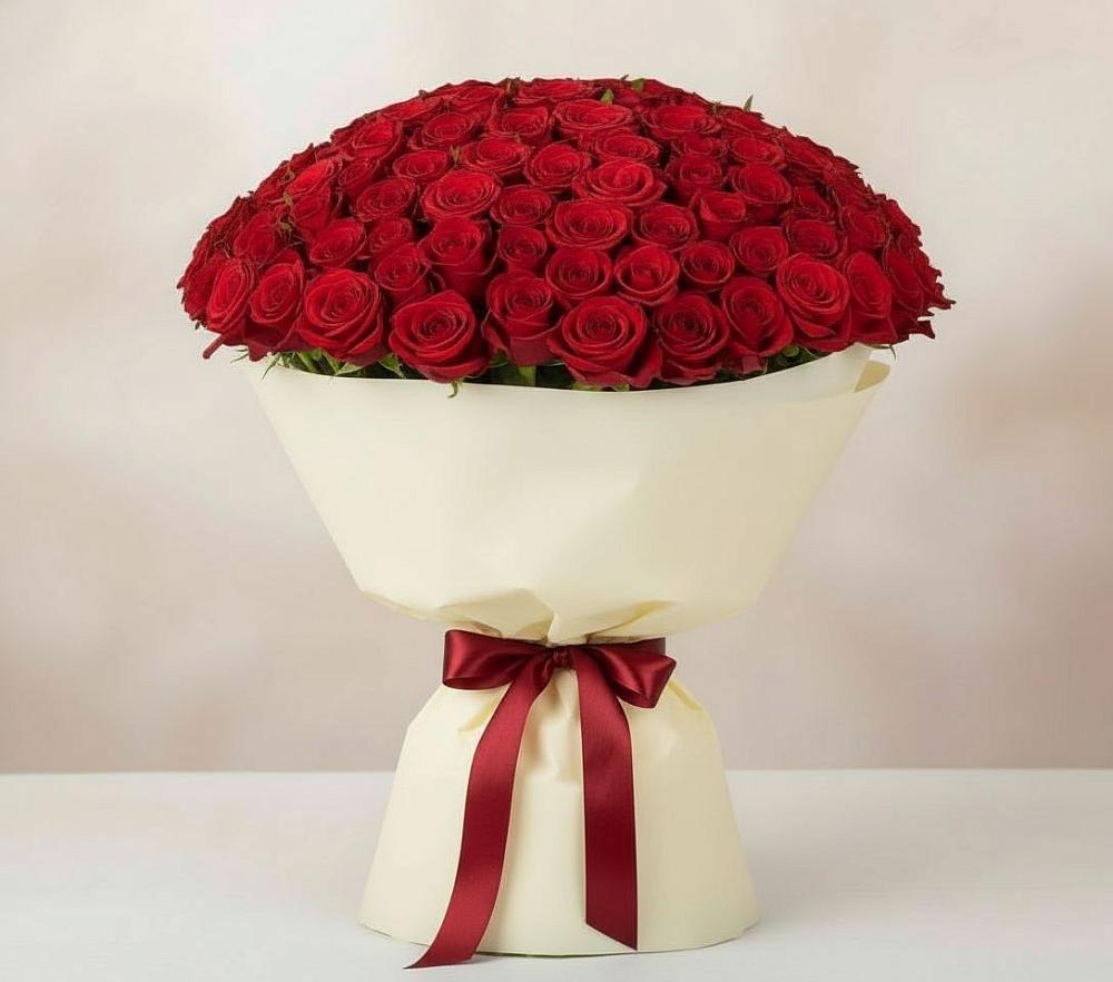 Букет 101 Красная роза Милано в Батецком