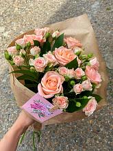 Букет цветов из:  Розы #REPLACE_PRED# Батецком